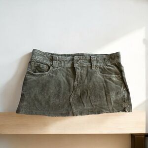 URBAN BEHAVIOR | Corduroy Skirt, size S